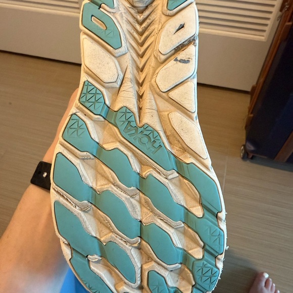 HOKA Women's Clifton 8 Running Shoes - Teal and Red - Picture 9 of 16